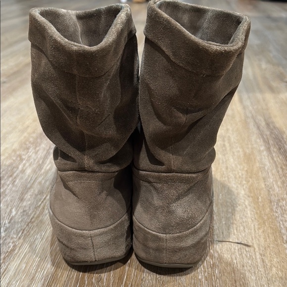 Fitflop Size 8 Women's Ankle Boots in Taupe Leather - Picture 4 of 13